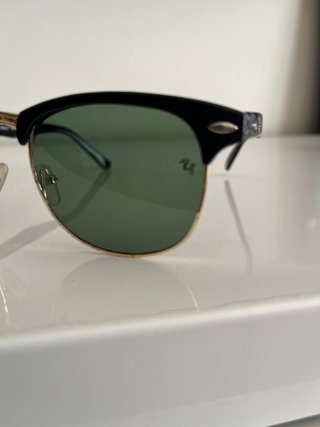 Gafas Ray-Ban Clubmaster Negro y Dorado