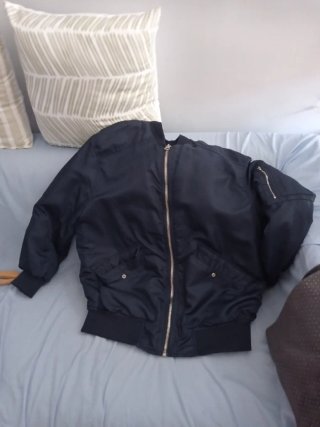 Chaqueta bomber azul Pull&Bear