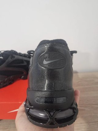 T45,5 Nike Air Zoom Spiridon Cage 2  Negras