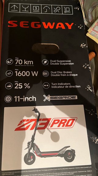 Patinete Eléctrico Negro seminuevo ( 1 año)