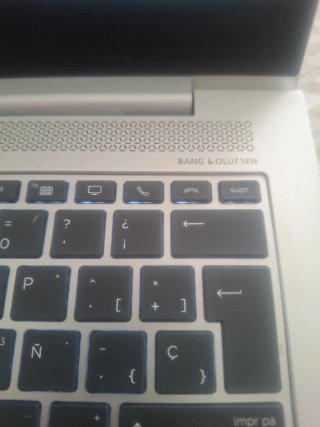 Portátil HP i5 Plata y Negro