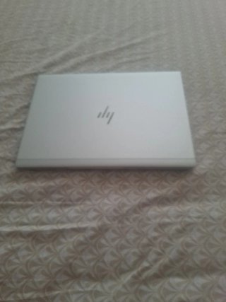 Portátil HP i5 Plata y Negro