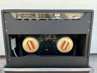Fender 65 Twin Reverb Amplificador Guitarra