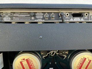 Fender 65 Twin Reverb Amplificador Guitarra
