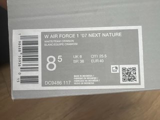 Nike Air Force 1 '07 Next Nature Blancas Rojas