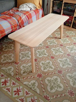 Mesa de centro IKEA de madera