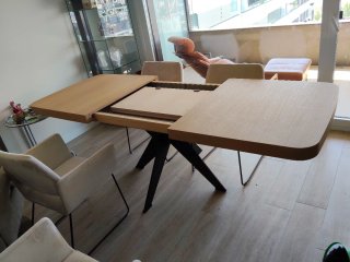 Mesa comedor extensible + 4 sillas diseño