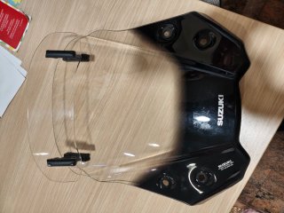 Pantalla Suzuki V-Strom 650