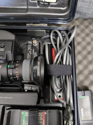 Sony Handycam Video 8 con maletín