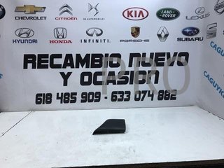 Moldura aleta derecha citroen peugeot