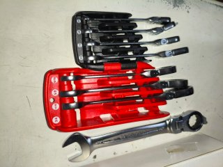 Juego llaves mixtas carraca articuladas Facom x8