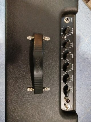 Fender Blues Junior III Amplificador Válvulas