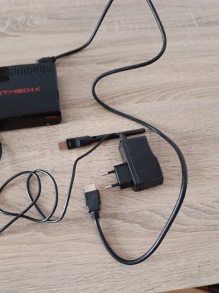 Decodificador GT MEDIA V7 s2x
