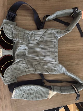 Mochila Ergobaby Porteo Bebé Gris