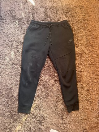 Pantalones Nike Tech Negros
