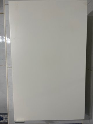 Armario baño IKEA cristal y plástico