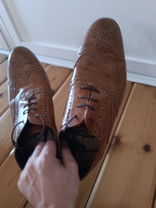 Zapatos de vestir marrones para hombre