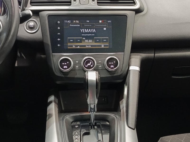 Renault Kadjar 1.3 TCE GPF Zen 2022, foto 13