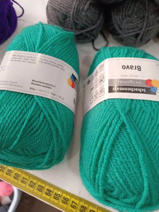Lanas liquidación lotes de 7 madejas de 50gr