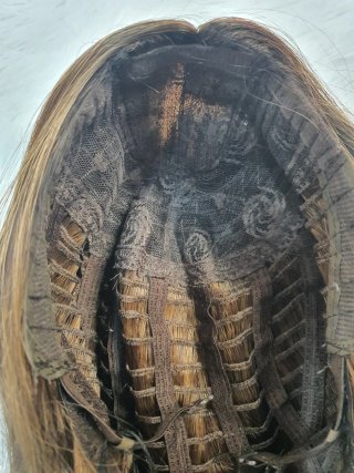 Peluca Degradada Rubio Oscuro 55cm - ¡Nueva!