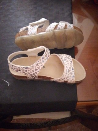 Sandalias niña estampadas