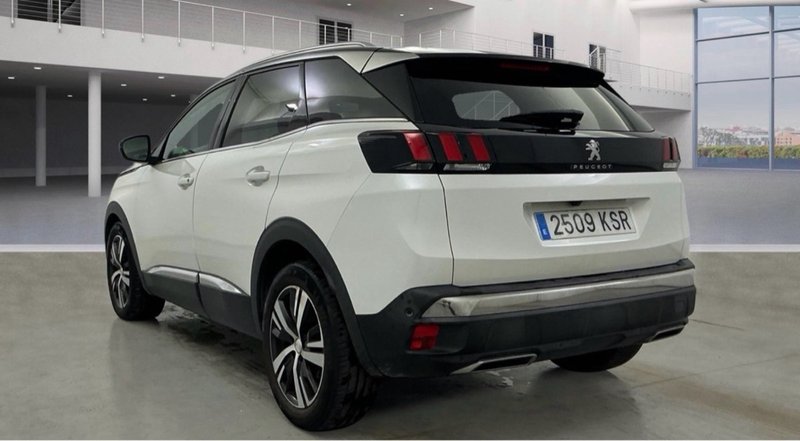 Peugeot 3008 1.5 BlueHDI Allure 6V 2019, foto 4