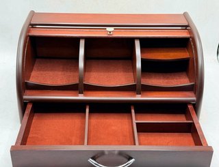 Escritorio Organizador de Madera con Persiana
