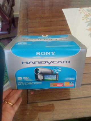 Cámara Vídeo Sony Handycam DVD203E