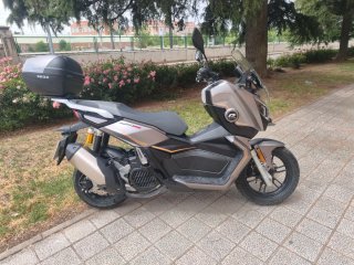 Moto 125 ATR Scooter Gris Automática QjMotor