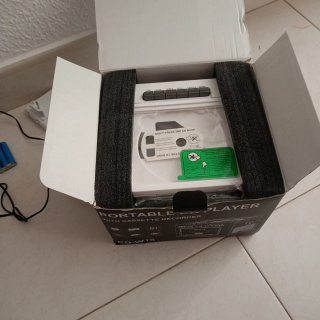 Reproductor CD-W16 con Cassette