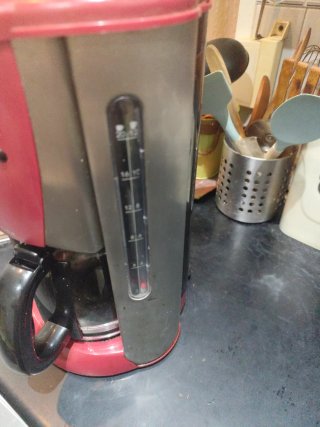 Cafetera Russell Hobbs Roja