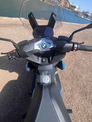 Scooter bmw c400x
