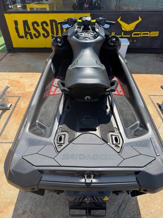Moto de agua Bombardier RXP 300 Triple Black