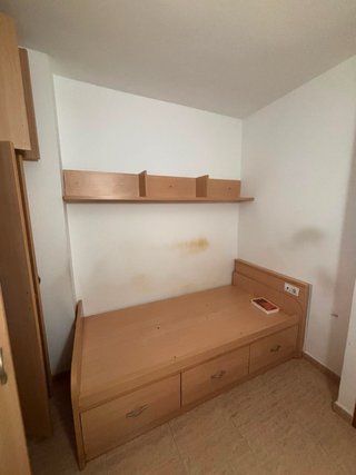 Camas y muebles de salón!