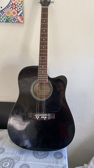 Guitarra acústica negra Daytona