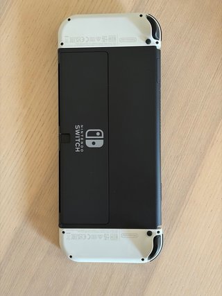 Nintendo Switch OLED Blanca y Negra