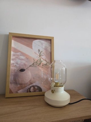 Lámpara de mesa regulable Ikea Tarnaby