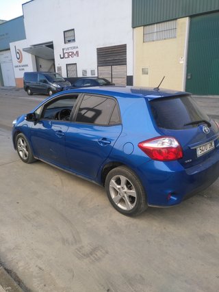 Toyota Auris 2009