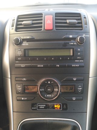 Toyota Auris 2009