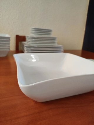 Lote Vajilla Porcelana Cuadrada Blanca 32 piezas