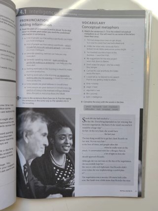 Macmillan English Hub C1 Workbook