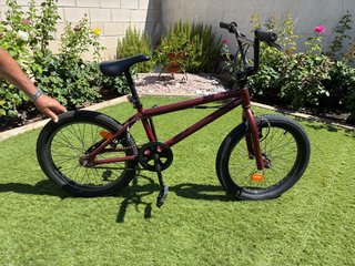 Bicicleta BMX Granate