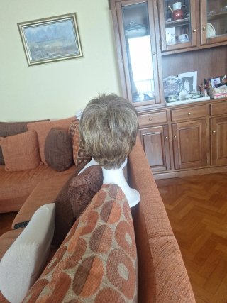 Peluca color castaño con mechas - Nueva