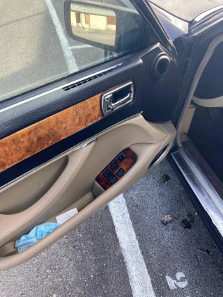 Despiece Jaguar XJ6 XJ40