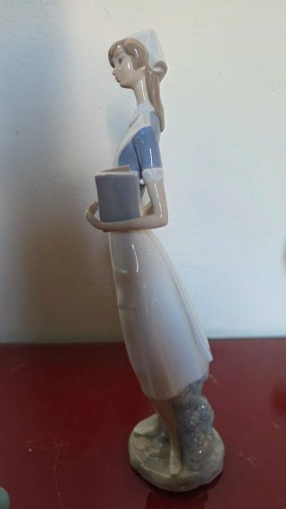 Figura Porcelana Lladro Enfermera