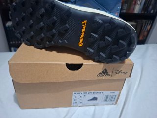Botas niño Adidas Gore-Tex Disney Talla 37 1/3