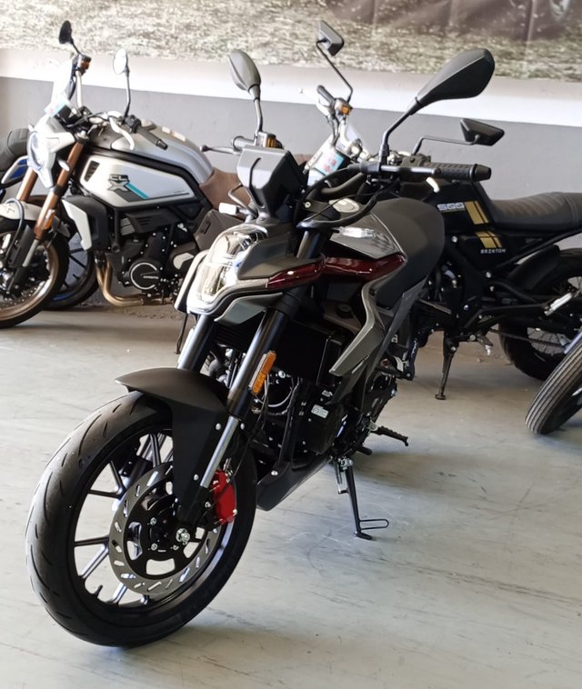 Malaguti Drakon 125 ABS Naked Gris