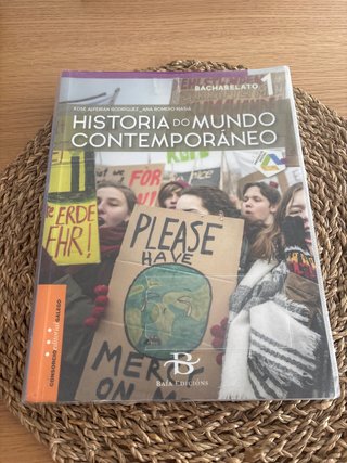 LIBRO HISTORIA DO MUNDO CONTEMPORÁNEO 1-BACH