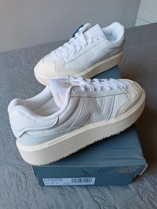 Zapatillas New Balance CT302 blancas talla 38