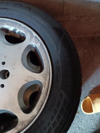 Llantas R15 205/60 Mercedes